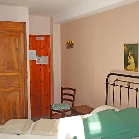 Le Relais Des Vaudois 2*