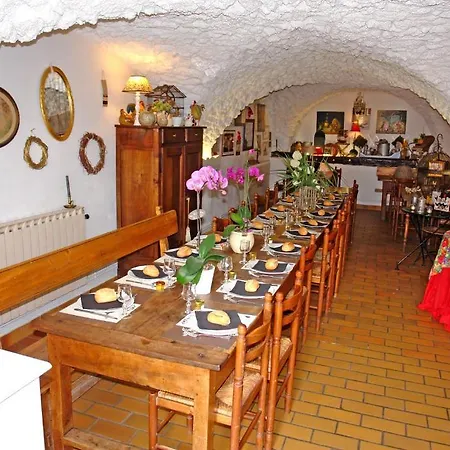 Le Relais Des Vaudois 2*